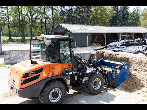 Schaeff TL80 wiellader via Abemec naar melkveehouderij Hesselink