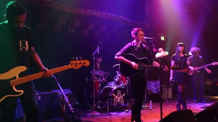 Travis Hayes  // Towns Like These (Live)