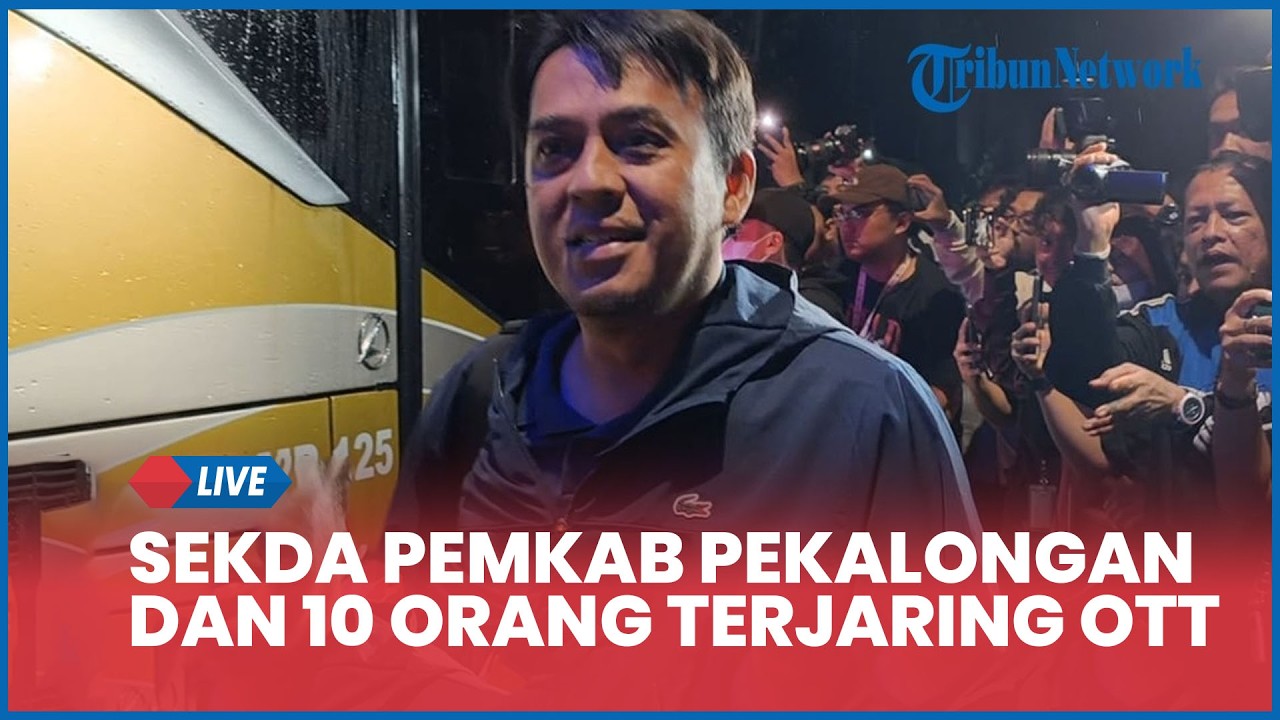 Naik Bus Pariwisata, Sekda Pemkab Pekalongan dan 10 Orang yang Terjaring OTT Tiba di KPK Jakarta
