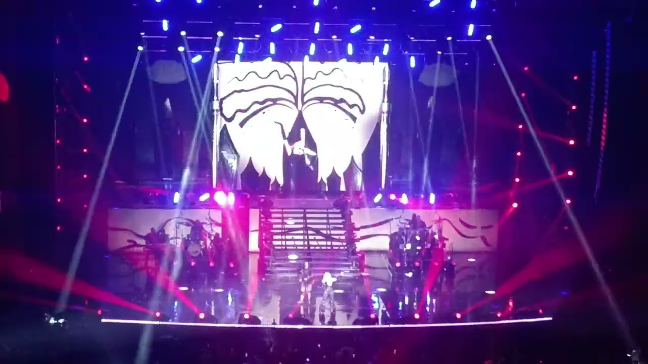 Yuri - Icónica Recargado (De qué te vale fingir) 