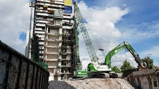 Beelen.nl Sloopt Op Hoogste Punt Knipt Het Boton Eruit En Doet Sloopafval En Ijzer In 2 Containers