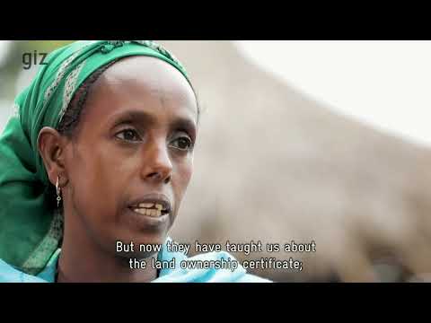 Women of the land (S2RAI Project Ethiopia)