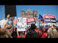 Thousands protest ontario education cuts