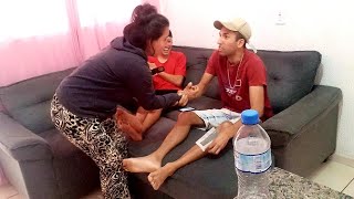 Trolei Meu Namorado Depilando A Perna Dele Com Cera Quente