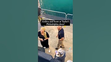 Taylor Swift - Mom Andrea and Dad Scott at her Show ❤️| Eras Tour #taylorswift #shortsfeed #trending