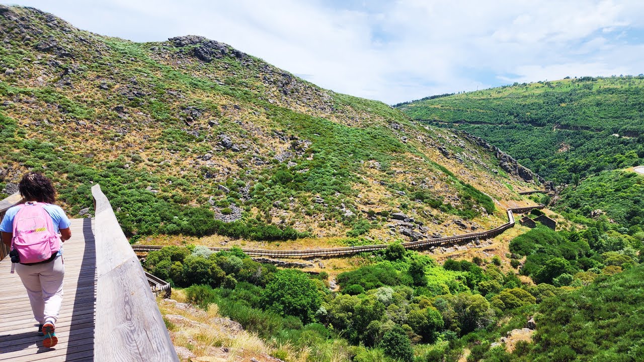 Portugal’s Most Scenic Hike? Passadiços do Mondego Trail - Serra da Estrela 🇵🇹