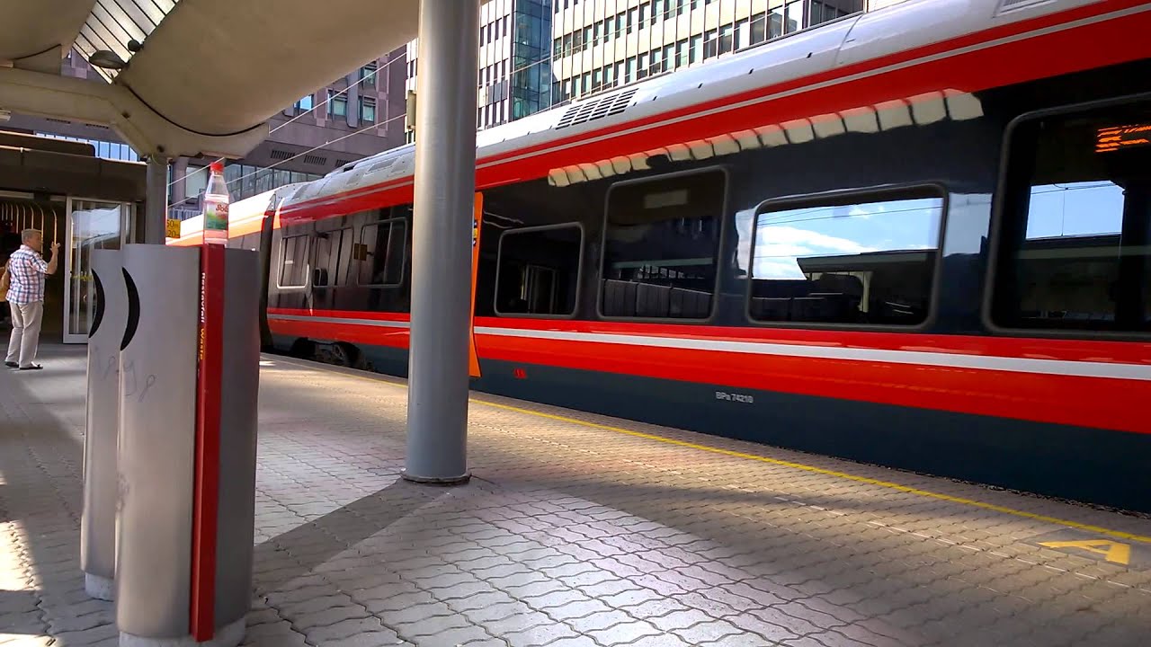 Double BM74 train in Oslo