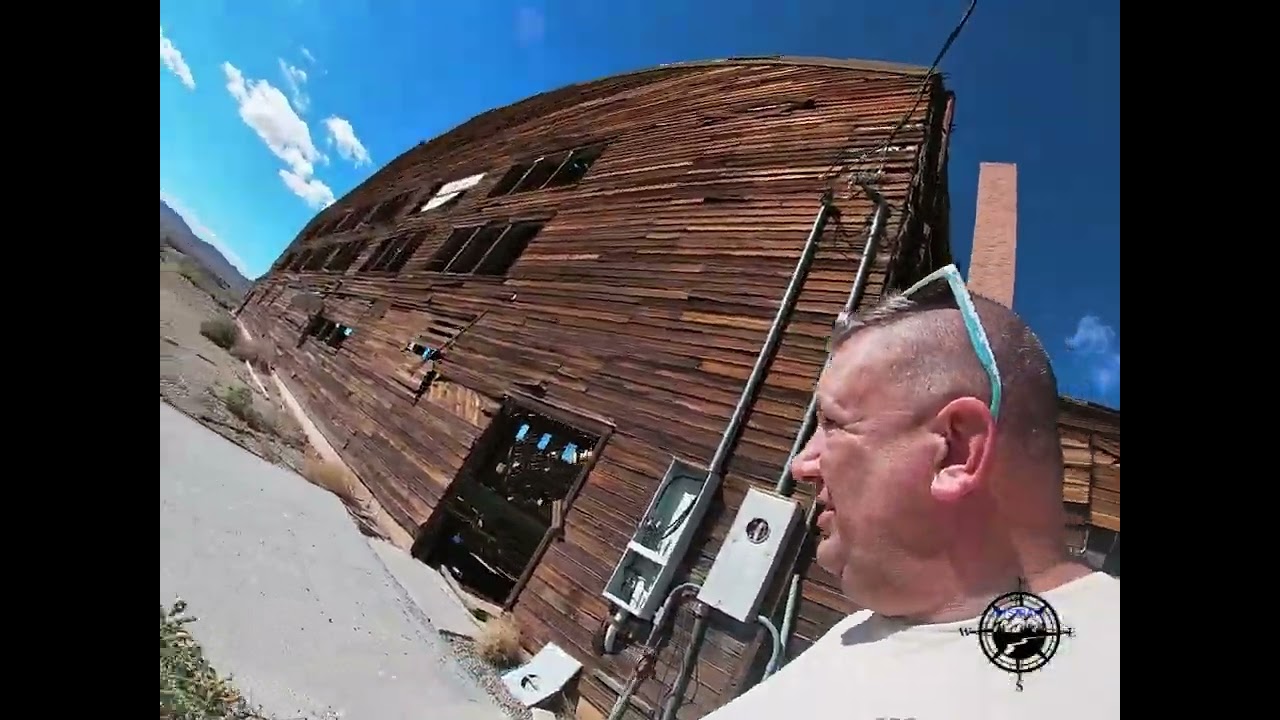 JAYSTRAYS episode 67 Tonopah Airfield Hangars #wwii #b1bomber #airport