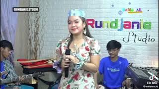 sebatas kata dan rindu .. rundjanie studio