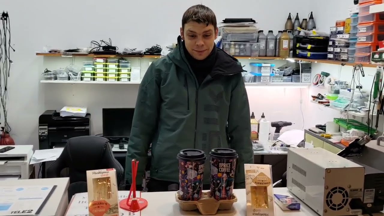 Лайфхак. Как поднять настроение мастеру по ремонту техники? - YouTube