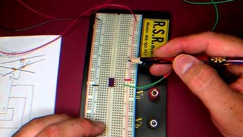 Chitty Chitty Bit Bang - Bit Banging ATTiny 85 using Ubuntu and RS232 Video 1/3