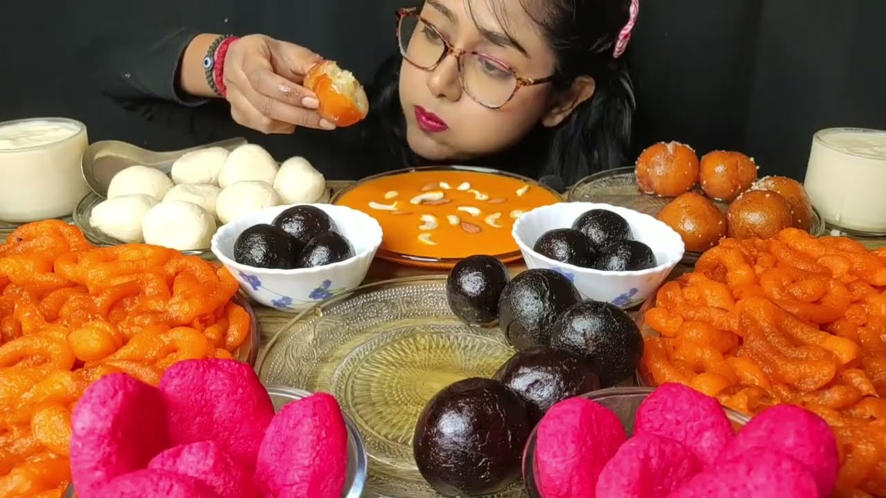 Sweet mukbang || asmr gulab jamun rasgulla jalebi || #mukbang #dhabastylecholebhature #gulabjamun 