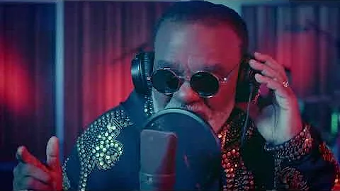 The Isley Brothers feat. 2Chainz - The Plug (Official Video) - DayDayNews