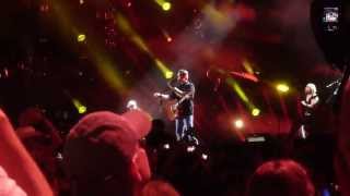 Blake Shelton - Boys Round Here (Live CMA Fest 2013)