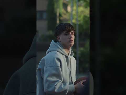 El reenvío de contenido sexual es delito