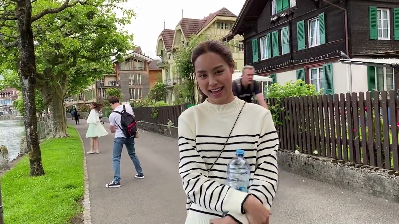 เบื้องหลังพรชีวัน – คุณสรุจนั่งอ่านจดหมายทวดอ่อนริมแม่น้ำ เบื้องหลังพรชีวัน – คุณสรุจนั่งอ่านจดหมายทวดอ่อนริมแม่น้ำ