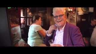 Johnny Gold - ik leef mn leven ( officiële alle leeftijden videoclip )