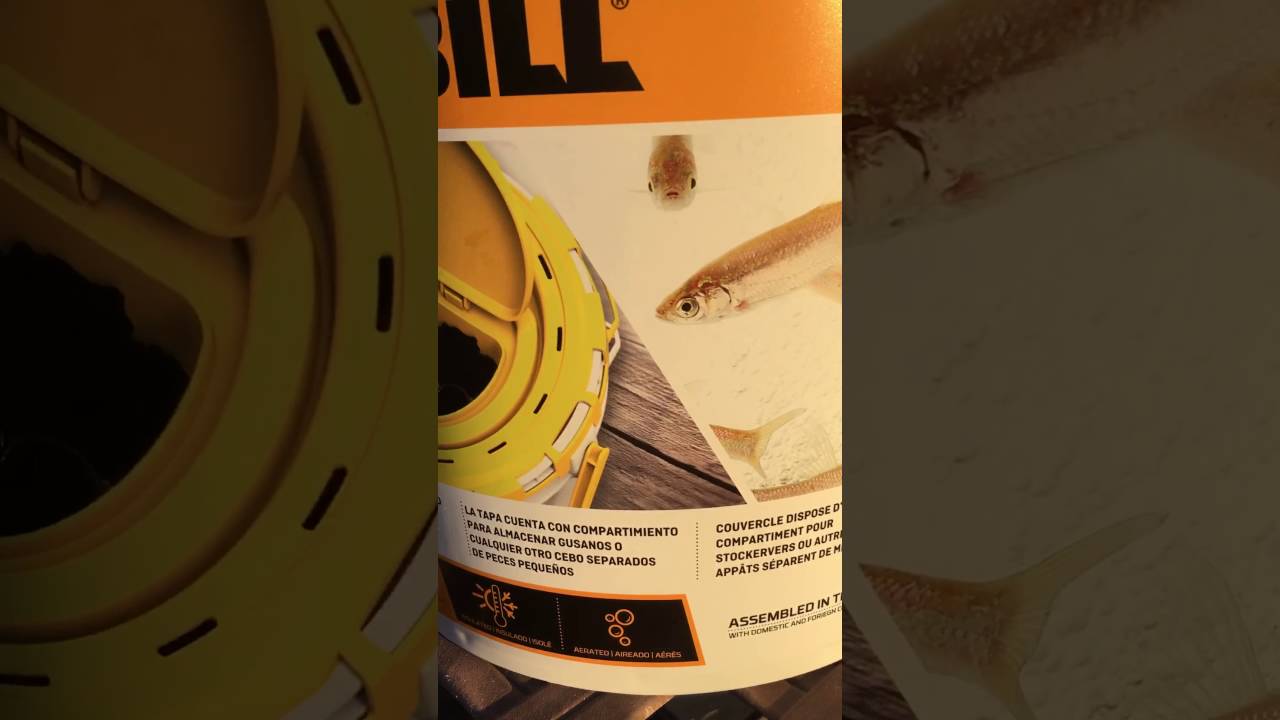 Frabill dual bait 1.3 gal - insulated with aerator