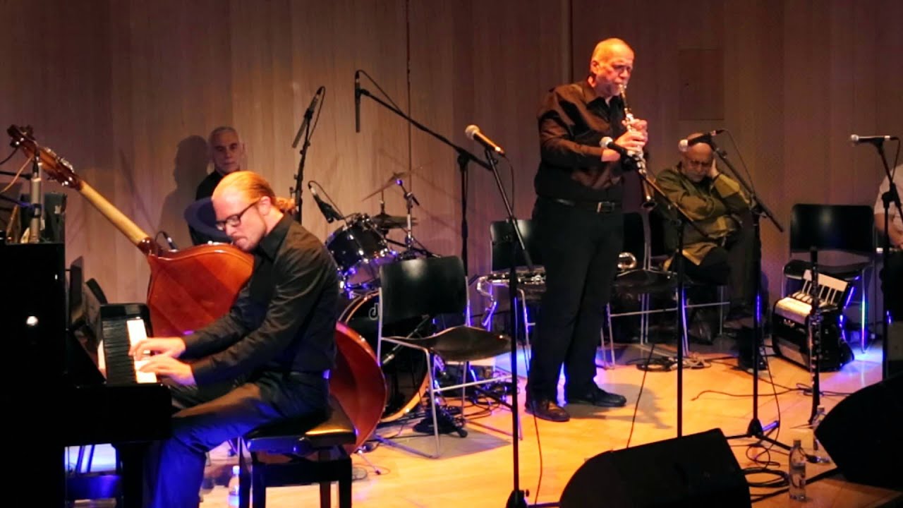 Yiddish Song by Helmut Eisel