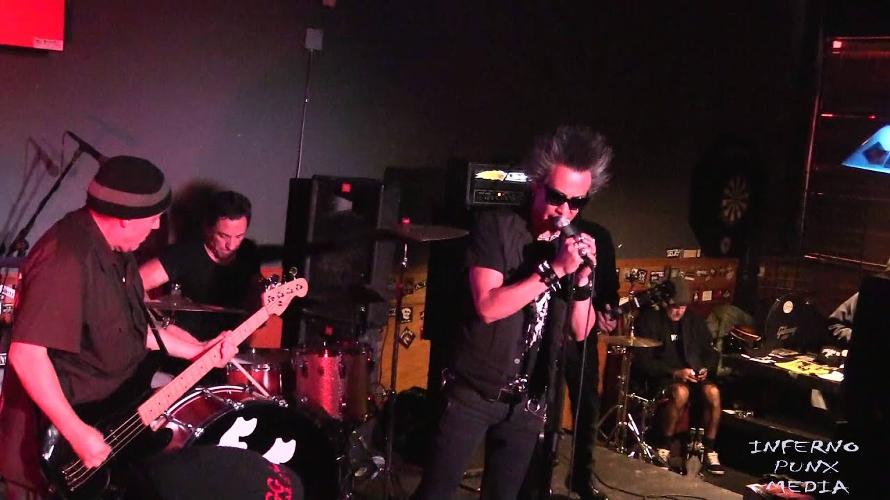 FALSE CONFESSION  Live at The Dive Bar in Las Vegas, NV December 6, 2014 Part 3 of 3