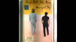 Video thumbnail of "Daryl Hall  & John Oates - PROMISE AIN'T ENOUGH-1997"