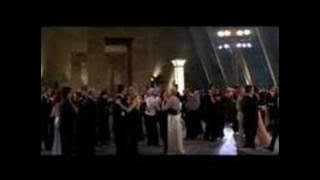 Fall Again, Sucedió en Manhattan