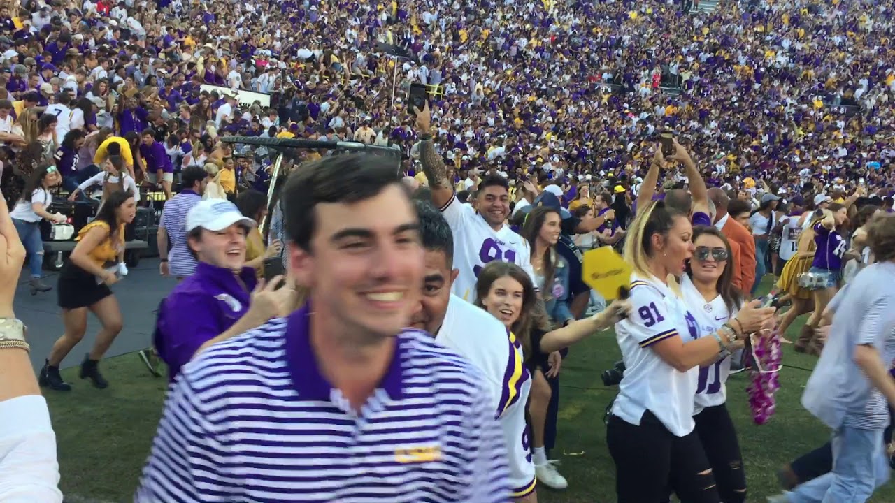 LSU Students Take Field camera iphone 8 plus apk