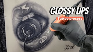 Glossy lips tattooing process | Реалистичные губы, процесс тату