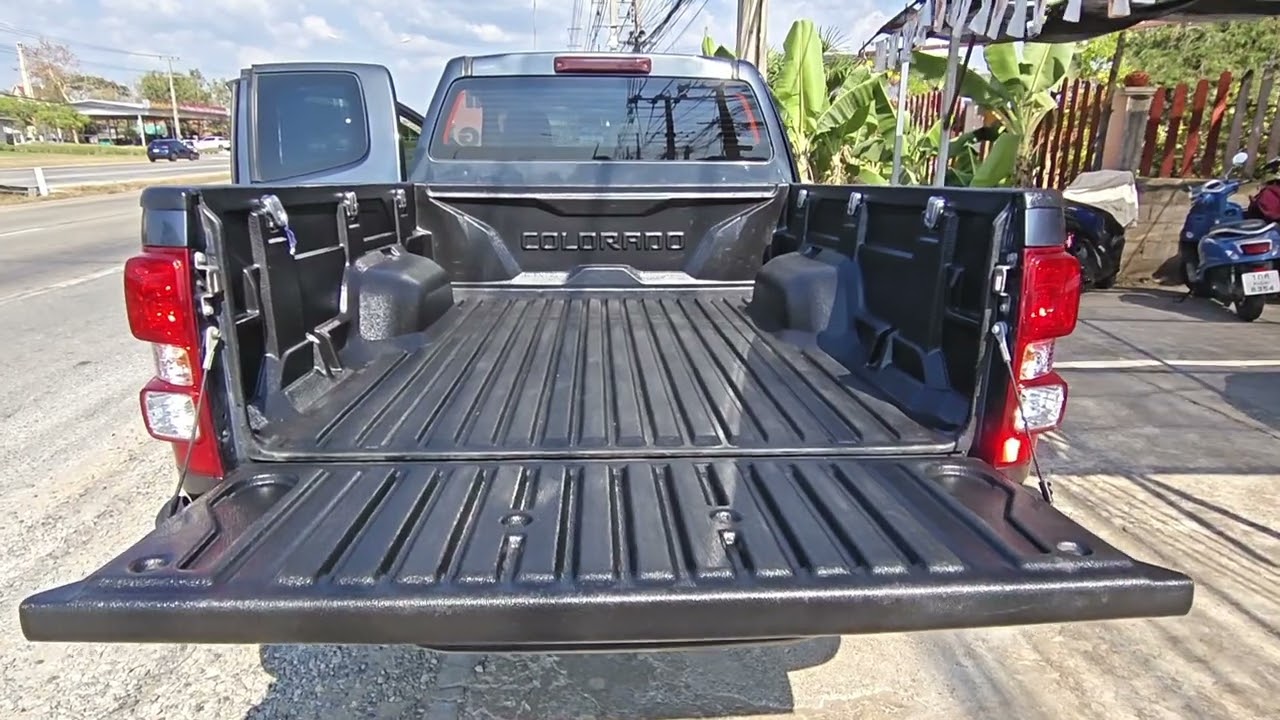 chevrolet colorado x cab2.5 lt Z71 ปี 2020 ราคาขายสด 225,000 บาท