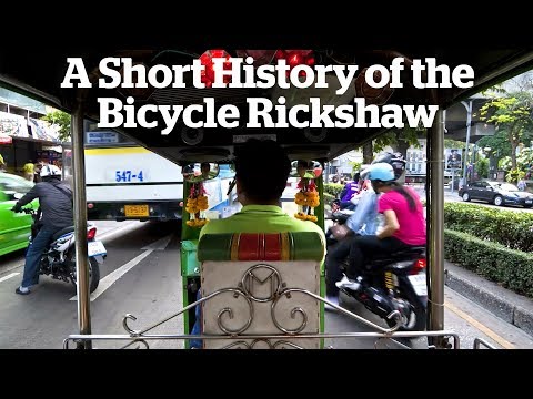 Video: Was The Cycle Rickshaw Thrown Up By An Invisible Force? - Alternative View