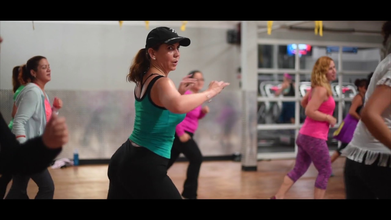 Crunch Fitness Puerto Rico - Oferta de comienzo de año - YouTube
