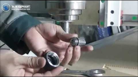 How to change tools on manual tool changer machine