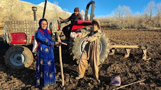 Download Lagu Heroic farming: low pay but valuable MP3