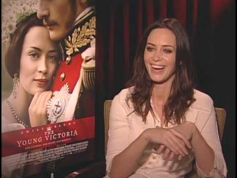 Emily Blunt - Golden Globe Nominee Best Actress "T...