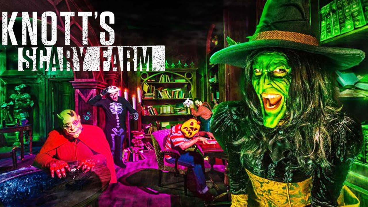 Things Get CRAZY At Knott's Scary Farm!!   | Hollywire