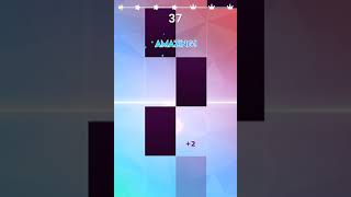 Piano tiles 3 shake it off screenshot 1