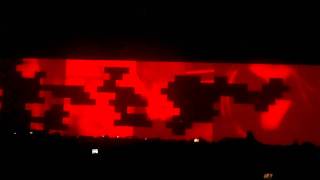 Roger Waters - The Wall - Another Brick In The Wall (Part 3) - Arnhem 9 april 2011.mp4