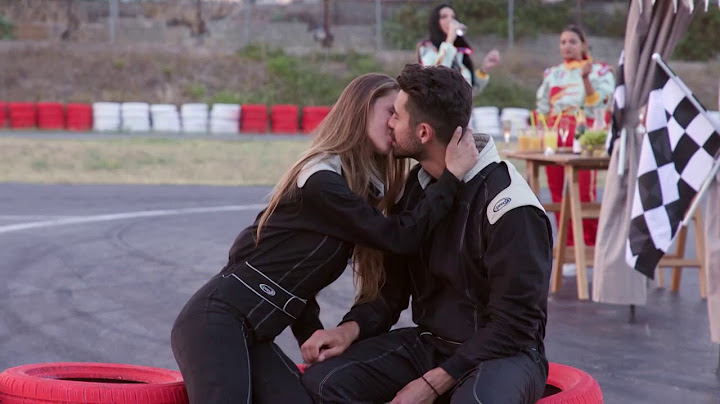 Η Μαρίνα φιλάει τον Παναγιώτη | The Bachelor Επ.13🌹