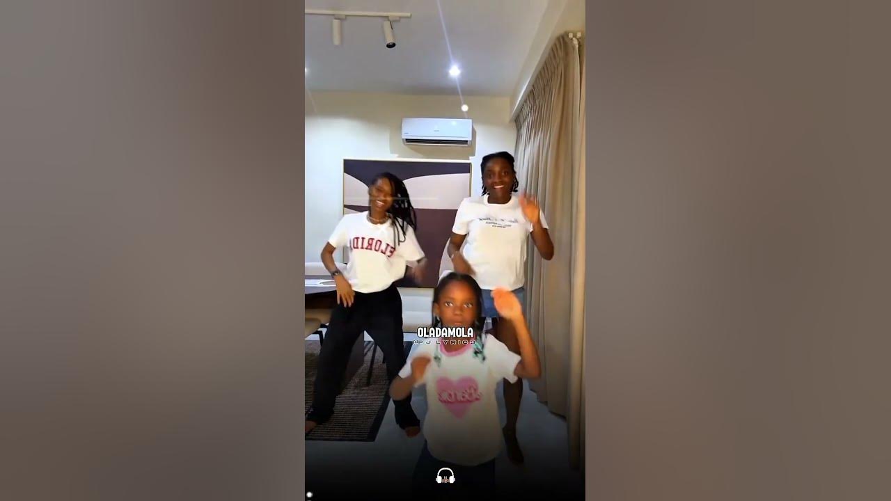 Simi ft Kiss Daniel - Day by Day(Lyrics)🎶🎙️#afrobeats #lyrics