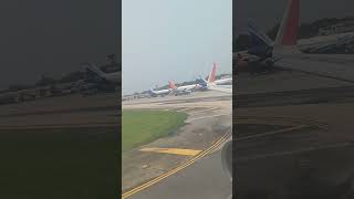 Takeoff AIR INDIA EXPRESS IX2792 GAU-DEL A320-214 [VT-EXD]