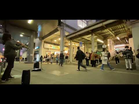 プロのサックス奏者が演奏する「雪の華」