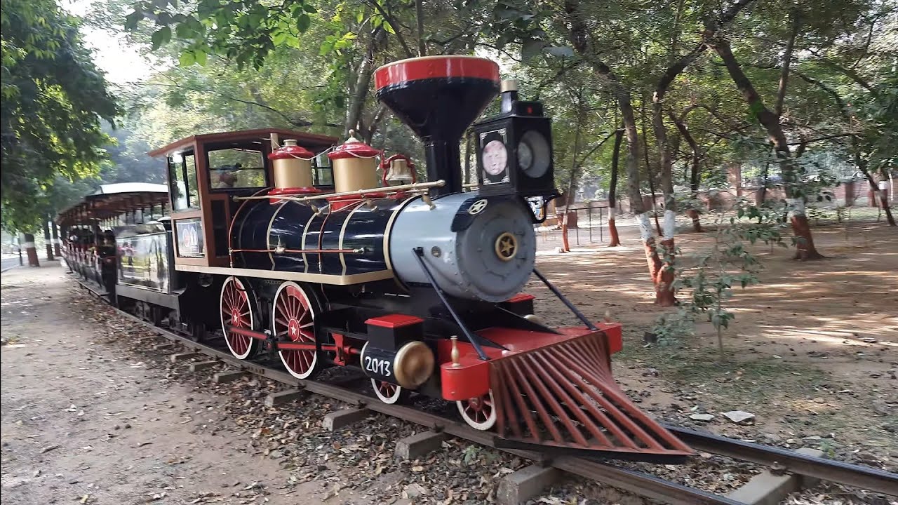 Famous Joy train 🚂 🚂Sayaji Express🚂 🚂 of Vadodara Kamati baug 💚💚💚