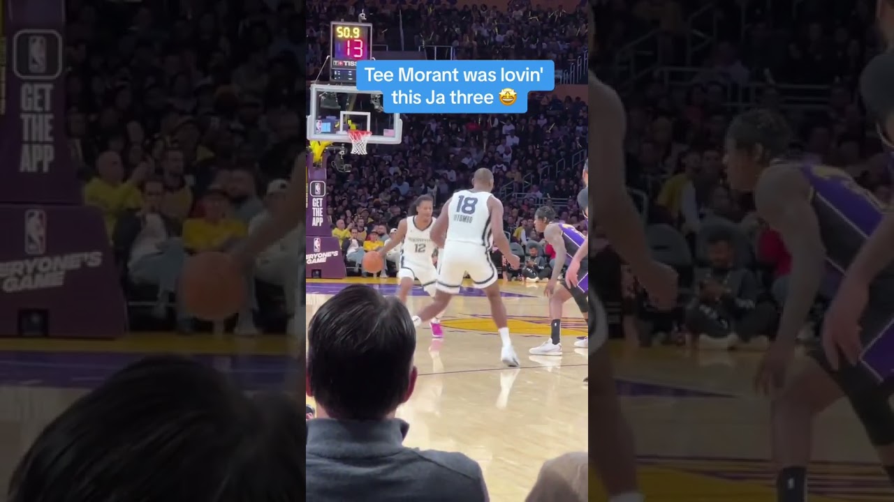 Tee Morant's reaction 😂