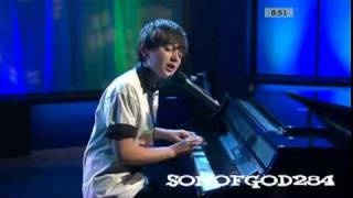 Greyson Chance Performing " Unfriend You" at Canada AM