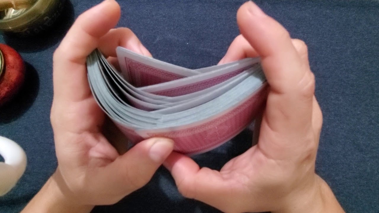 Como barajar las cartas - YouTube