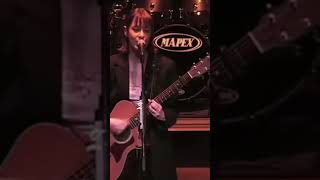 Suzanne Vega Live At Shepherds Bush Empire Marlene On The Wall Directed By Christopher Seufert