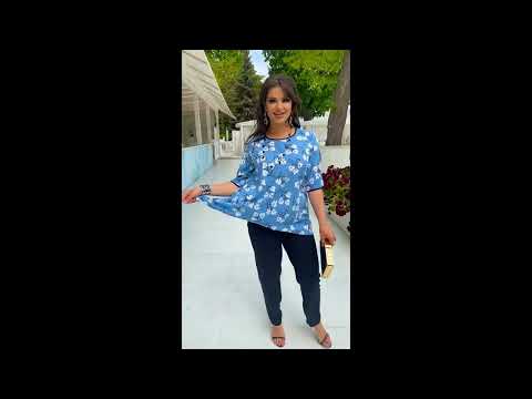 Жіночий легкий костюм: блузка-туніка з принтом та чорні штани, батал великі розміри, відео 1