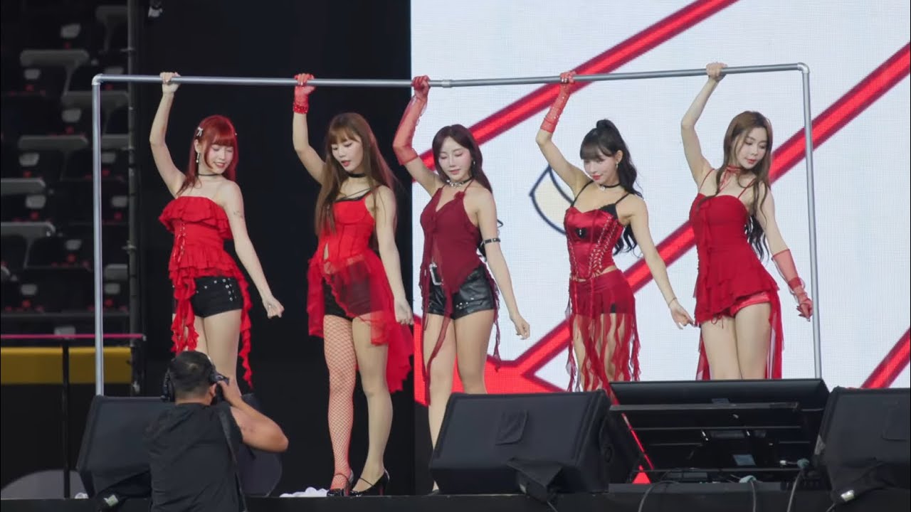 美腿界天花板 沛沛 林襄 Yuri 小映 芮妮 味全感謝祭表演 ！！onedayfans 走一日球迷