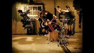 PELARIAN CINTA - RADJA | Official Video Clip