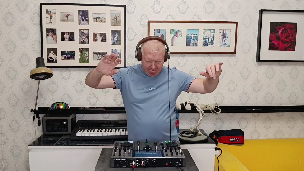 Начинаем урок, ритмической гимнастики !!! Denon prime go+